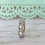 Load image into Gallery viewer, Baguette Diamond Band