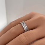 Load image into Gallery viewer, Baguette Diamond Band
