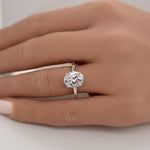 Load image into Gallery viewer, 2.50ct Oval Moissanite Engagement Ring