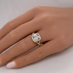 Load image into Gallery viewer, 14k Gold Engagement Ring