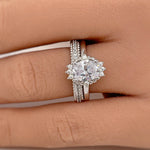 Load image into Gallery viewer, Diamond Eternity Band