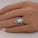Load image into Gallery viewer, 1.00ct Pear Halo Ring Set