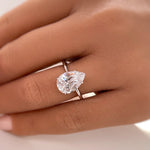 Load image into Gallery viewer, 3.00ct Pear Moissanite Engagement Ring