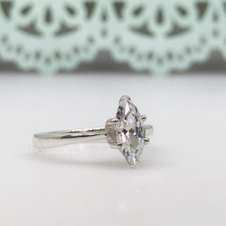 1.00ct Marquise Solitaire Engagement Ring, Marquise Ring, Simple Marquise Minimalist Wedding Ring, Promise Ring