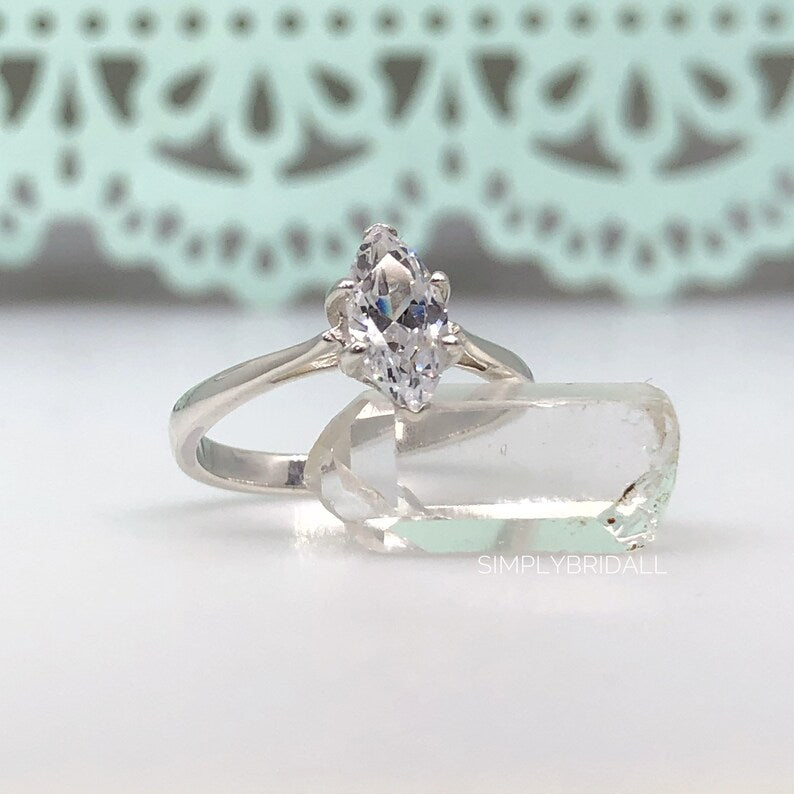 1.00ct Marquise Solitaire Engagement Ring, Marquise Ring, Simple Marquise Minimalist Wedding Ring, Promise Ring