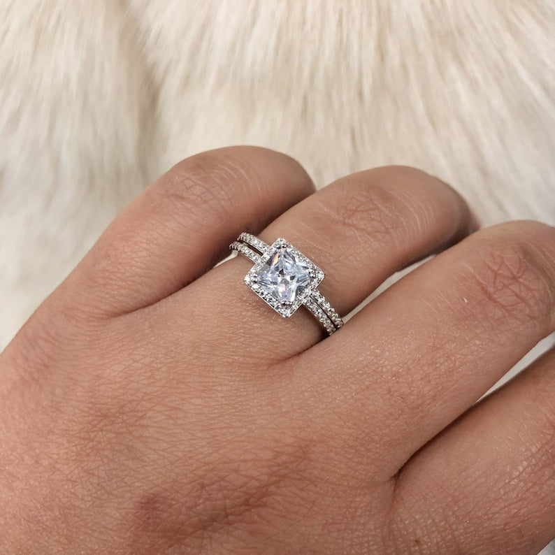 1.25ct Princess Diamond Engagement Ring Set, Half Eternity Fitted Band, Square Halo Diamond Ring, Minimalist Princess Cut Wedding Ring