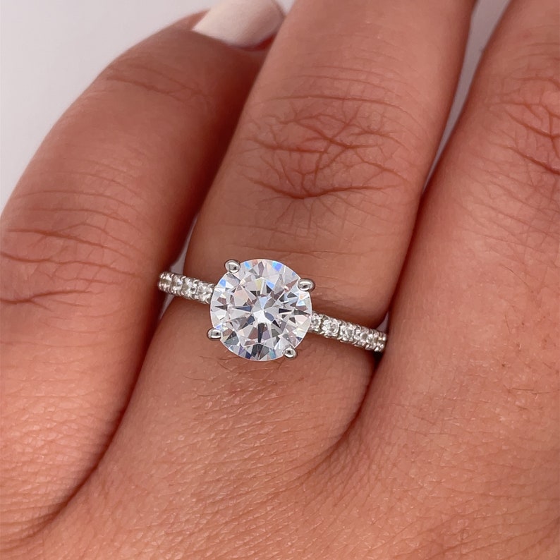 2.00ct Moissanite Engagement Ring, 4 Prong Engagement Ring, Simple Solitaire Round Brilliant Moissanite Ring, Moissanite Engagement Ring
