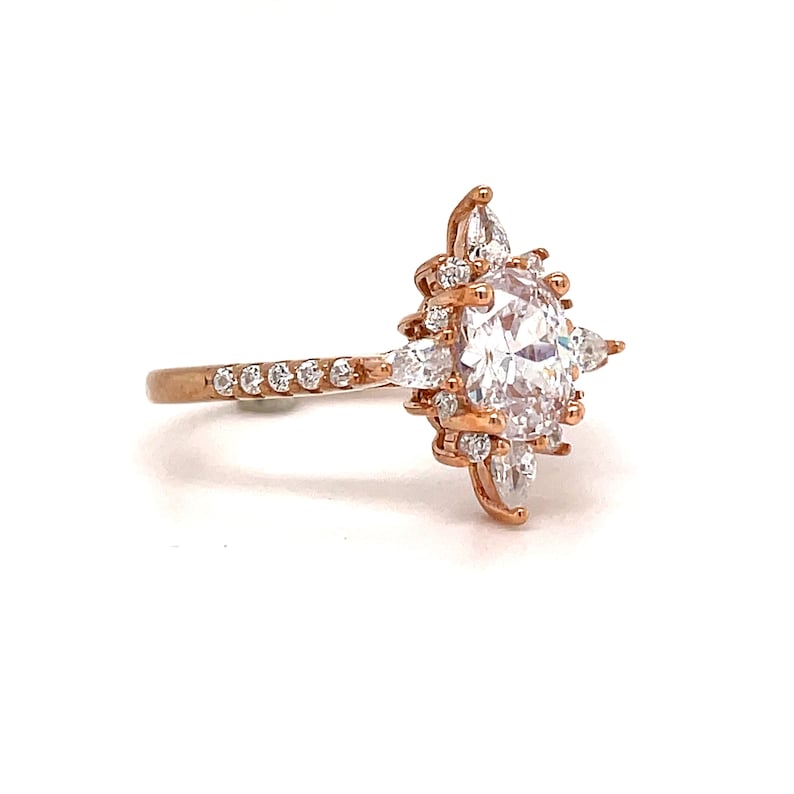 Starburst Engagement Ring Ring, Vintage Dainty Ring, Star Ring, Art Deco, Flower Cluster Anniversary Ring