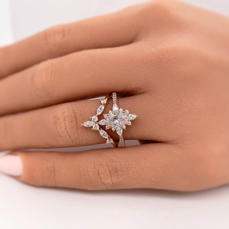 Starburst Engagement Ring Ring, Vintage Dainty Ring, Star Ring, Art Deco, Flower Cluster Anniversary Ring