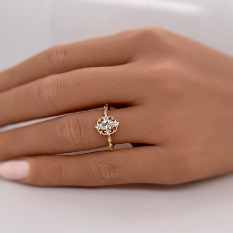 0.50ct Oval Dainty Art Deco Ring, Minimalist Dainty Star Ring, Marquise Design Ring, Tiny Art Deco Ring, Sterling Silver with Vermeil