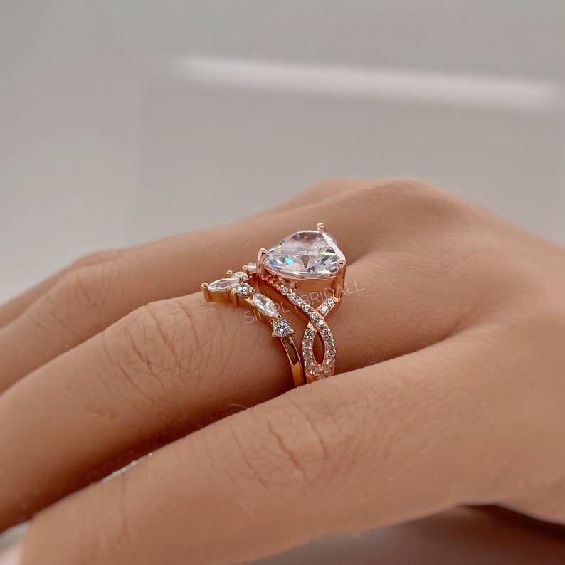 3.00ct Heart Moissanite Engagement Ring Set, Infinity Heart Ring with Fitted Chevron Band, Wedding Ring Set, Genuine Heart Moissanite