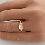 Load image into Gallery viewer, 1.00ct Horizontal Emerald Cut Diamond Ring, Emerald Cut Horizontal Engagement Ring, Solitaire Emerald Ring, East West Emerald Diamond Ring