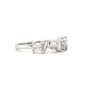 14k Assorted Moissanite Band