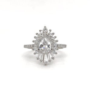 14k Art Deco Cluster Engagement Ring