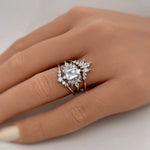 Load image into Gallery viewer, 1.00ct Emerald Cut Ring Set
