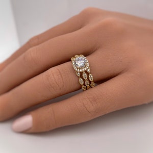 3 Ring Set 1.00ct Round Halo Engagement Ring Set