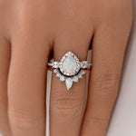 Load image into Gallery viewer, Curved Opal Band, Fitted Opal Ring
