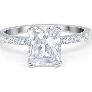 2.50ct Radiant Cut Engagement Ring