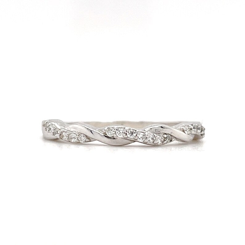 14k Infinity Moissanite Band