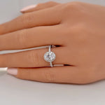 Load image into Gallery viewer, 1.00ct  Oval Moissanite Engagement Ring
