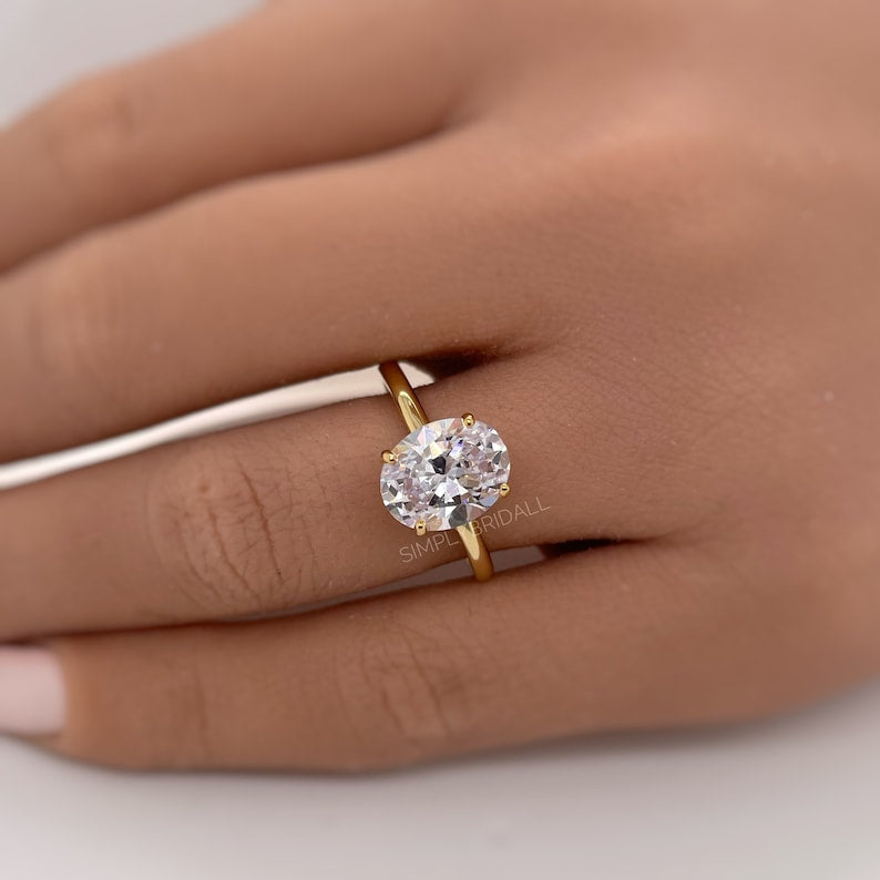 2.50ct Oval Moissanite Engagement Ring