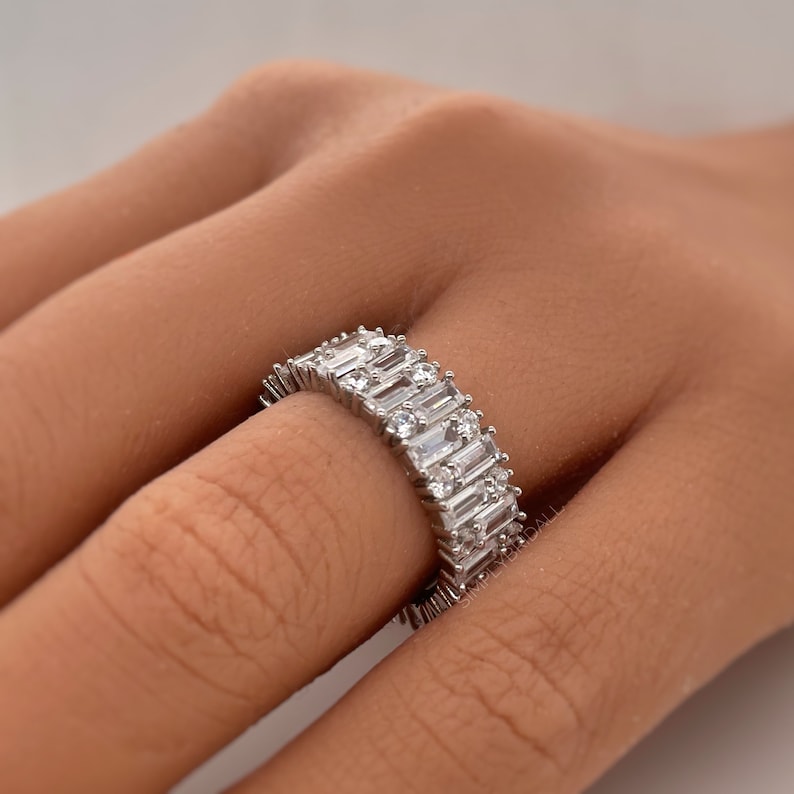 Baguette Diamond Band