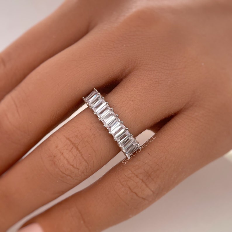 Baguette Diamond Band