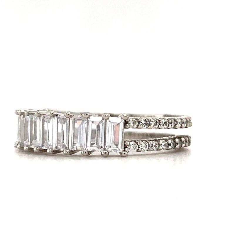 Baguette Diamond Band