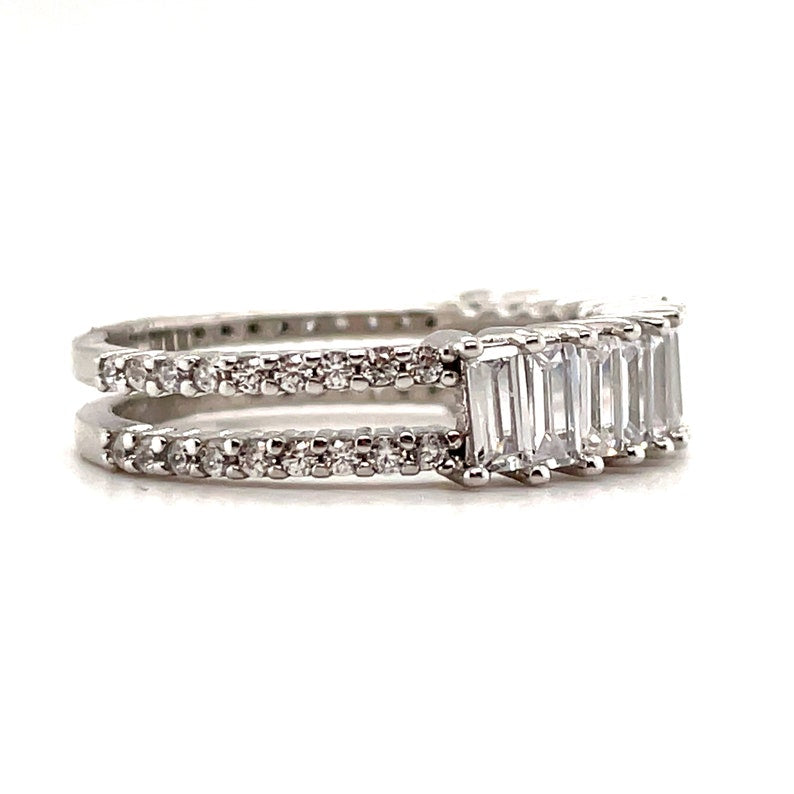 Baguette Diamond Band