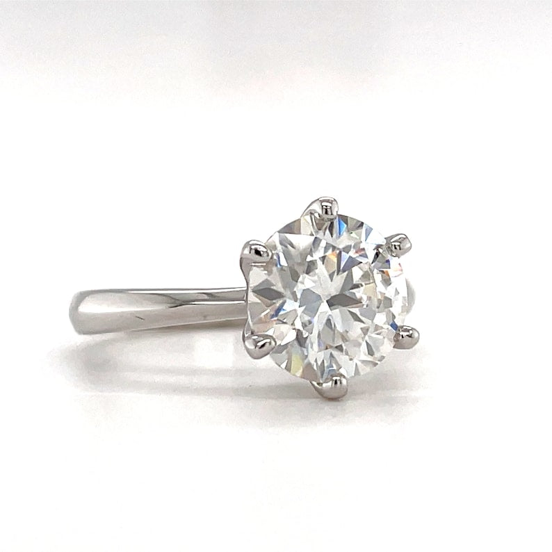 1.00ct Round Moissanite Solitaire Ring